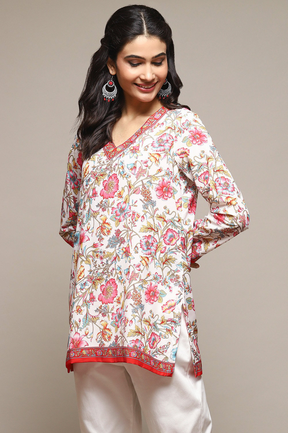 Off White Cotton Blend Printed Kurti image number 2