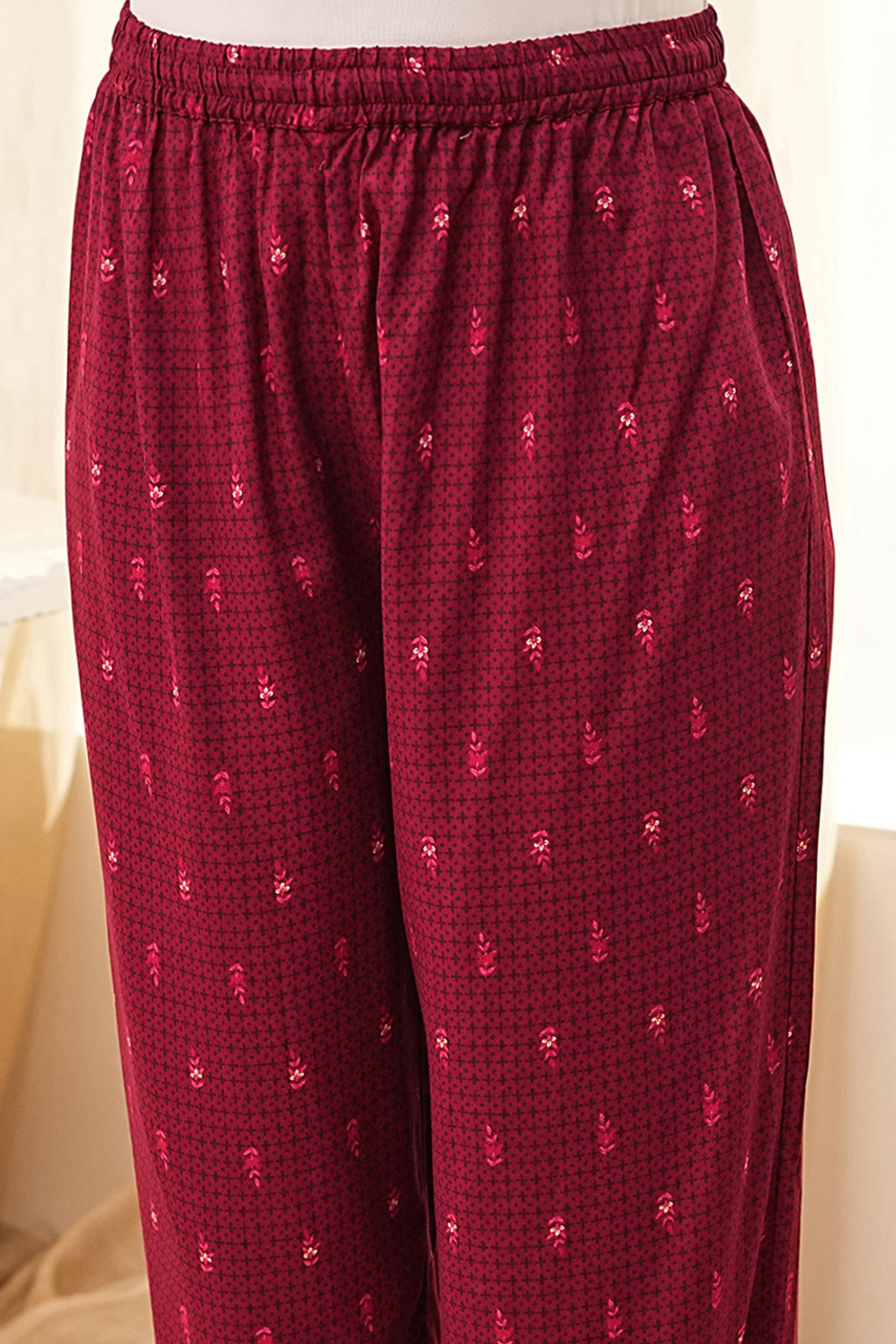 Burgundy Crepe Printed Straight Kurta Set image number 2