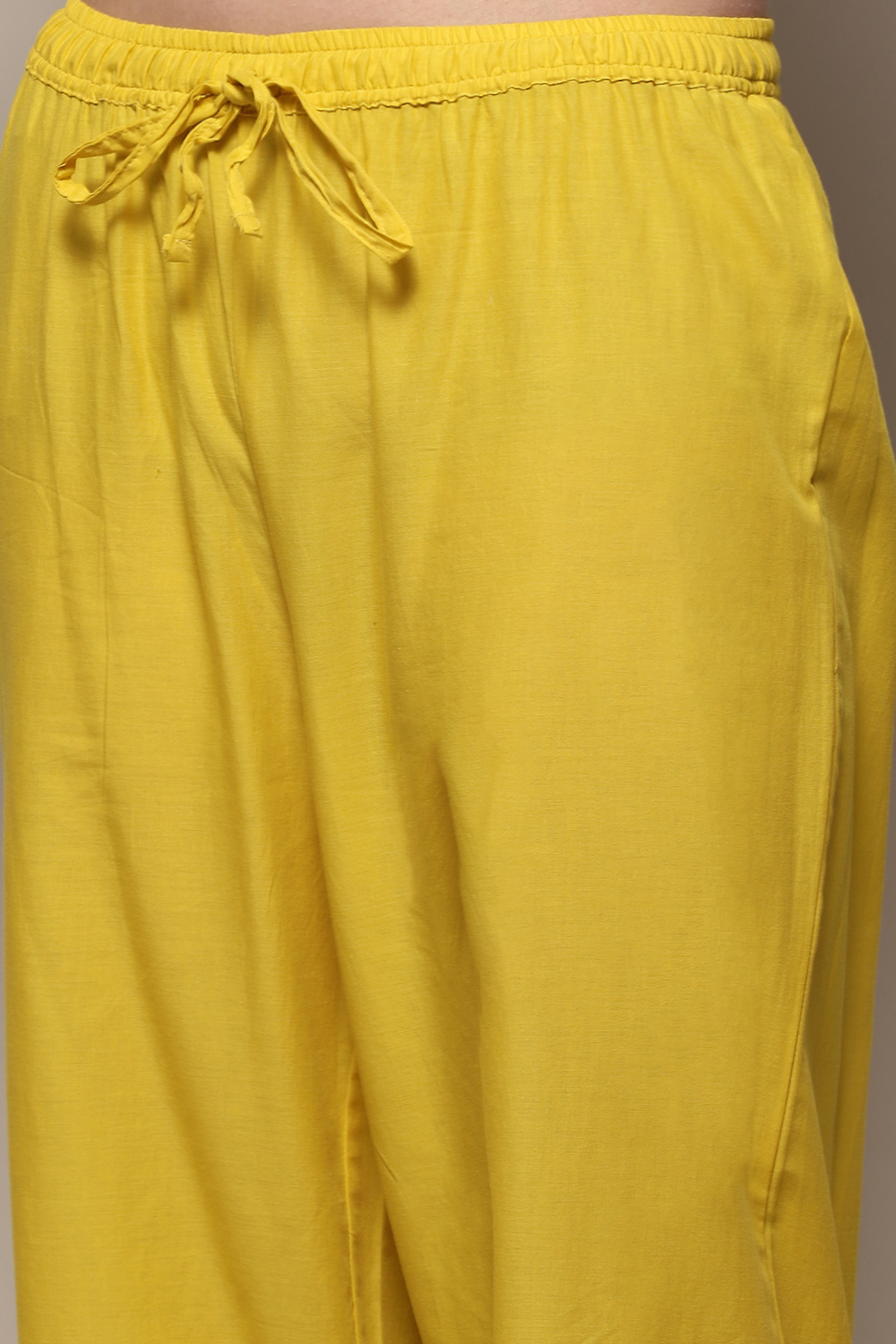 Lime Yellow Cotton Straight  Suit Set image number 2