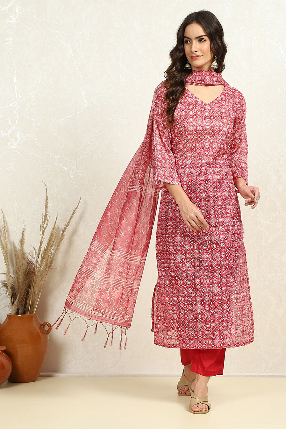 Pink Cotton Floral Printed Unstitched Suit Set image number 1