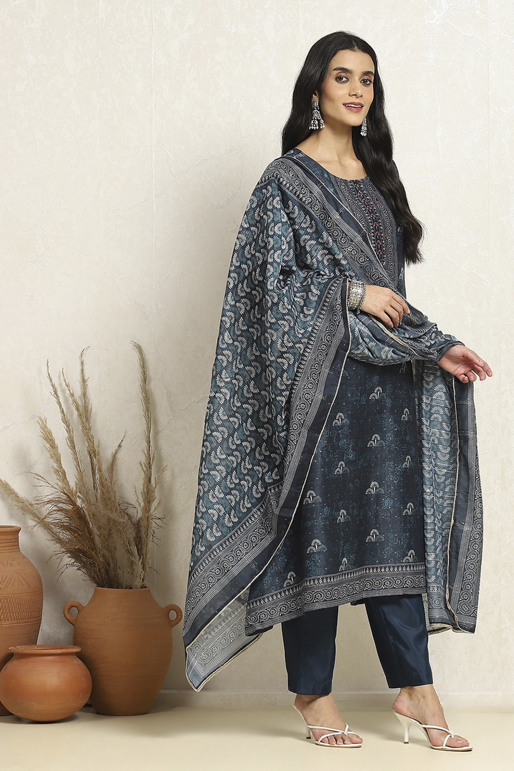 Blue Chanderi Geometric Printed Unstitched Suit Set image number 6