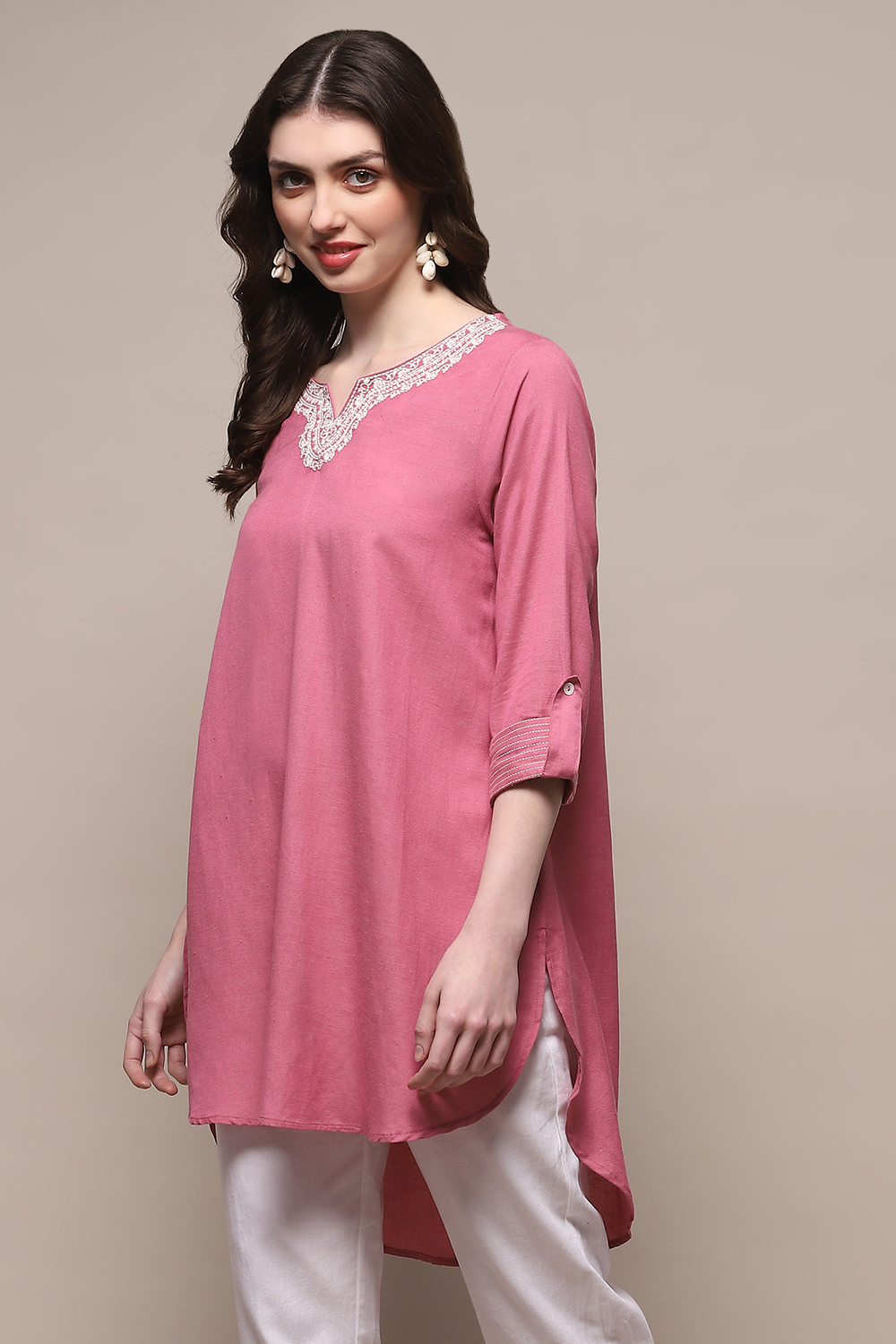 Pink Rayon Straight Kurti image number 2