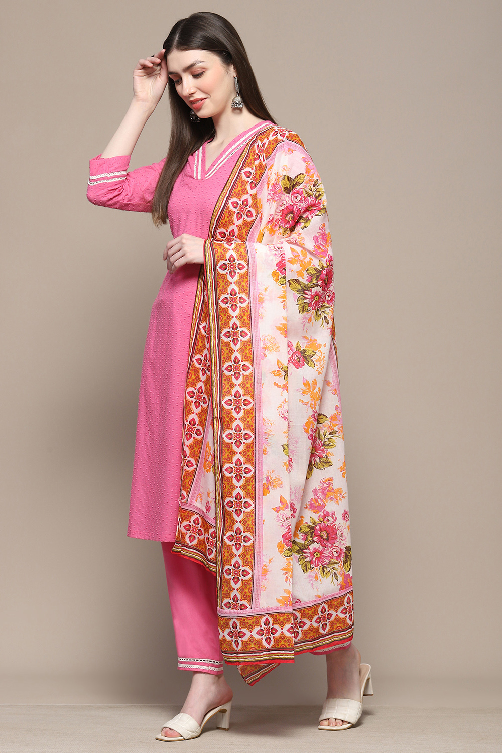 Pink Cotton Straight Kurta & Pants Suit Set image number 4