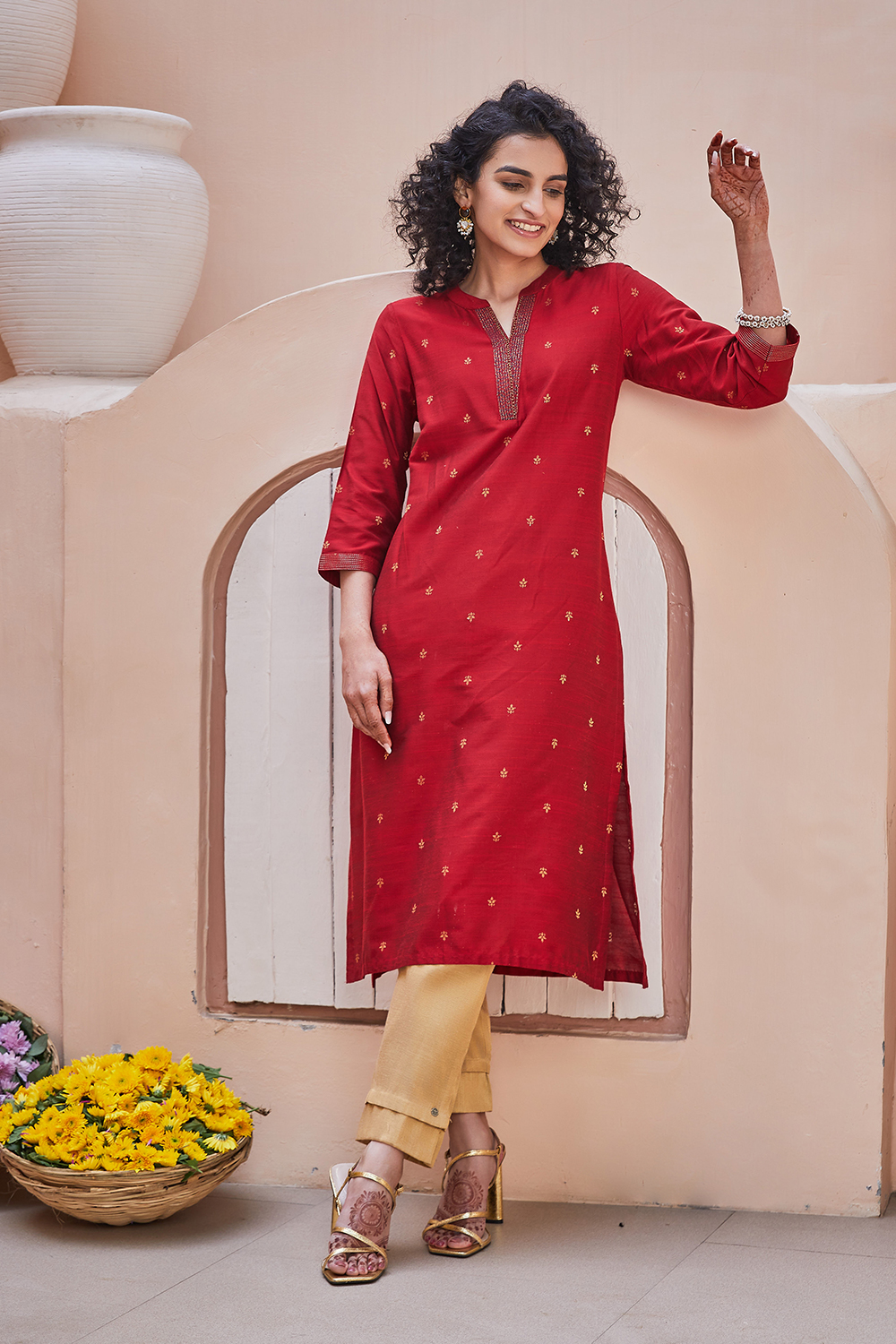 Red Yard-dyed Festive Straight Kurta image number 0