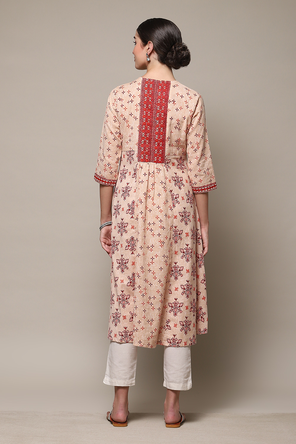 Pink Cotton Blend A-Line Printed Kurta image number 4