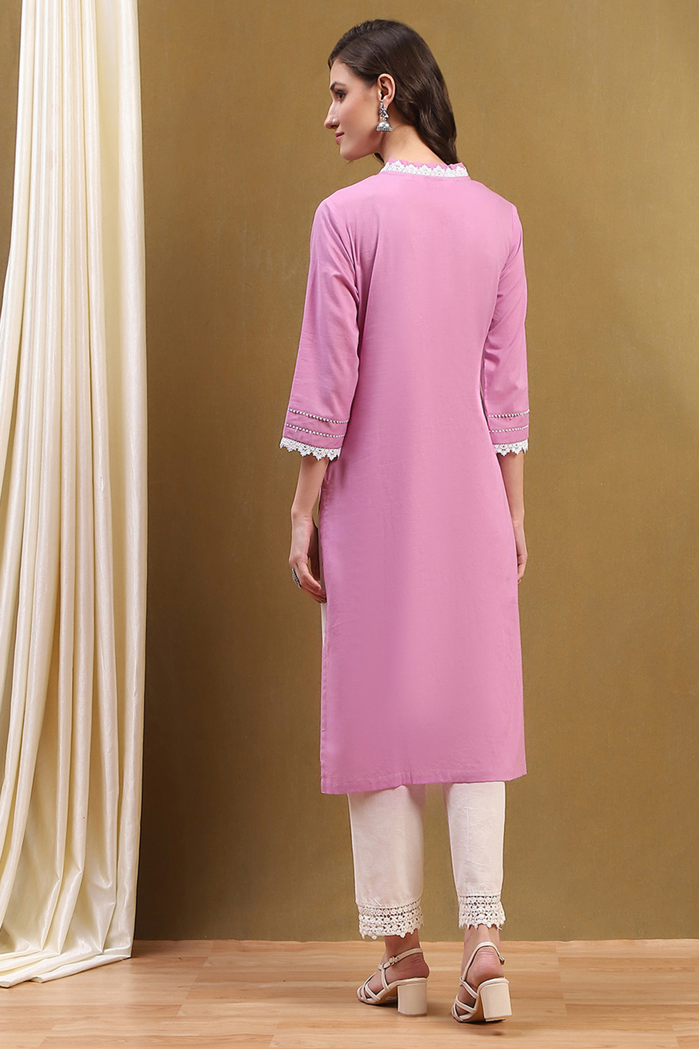 Pink Cotton Solid Regular Fit Straight Kurta image number 3