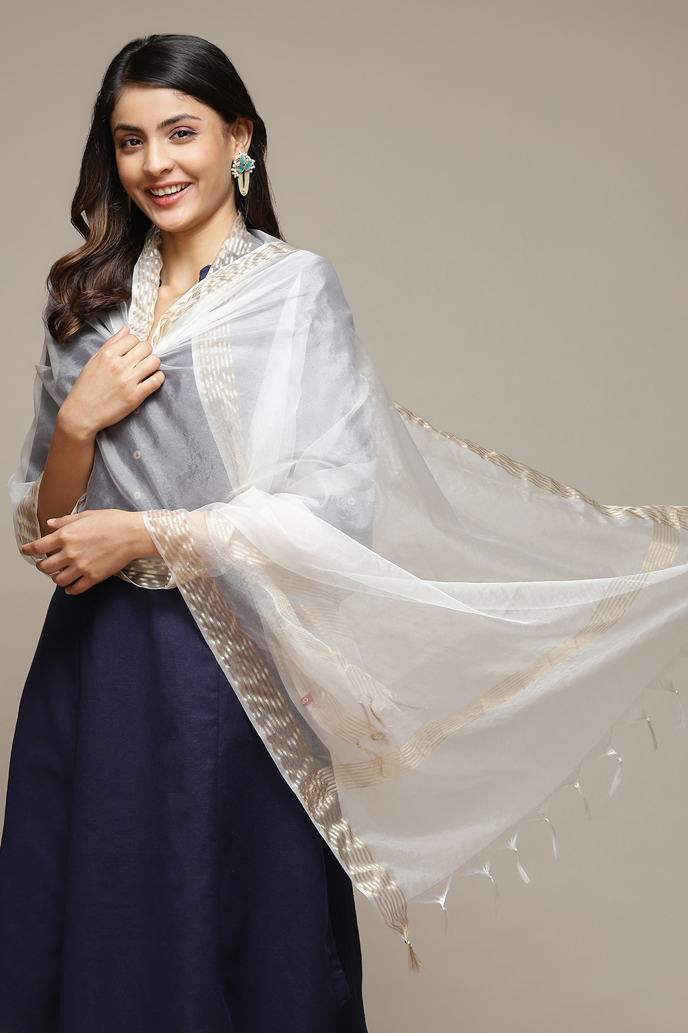 Off White Nylon Dupatta image number 1