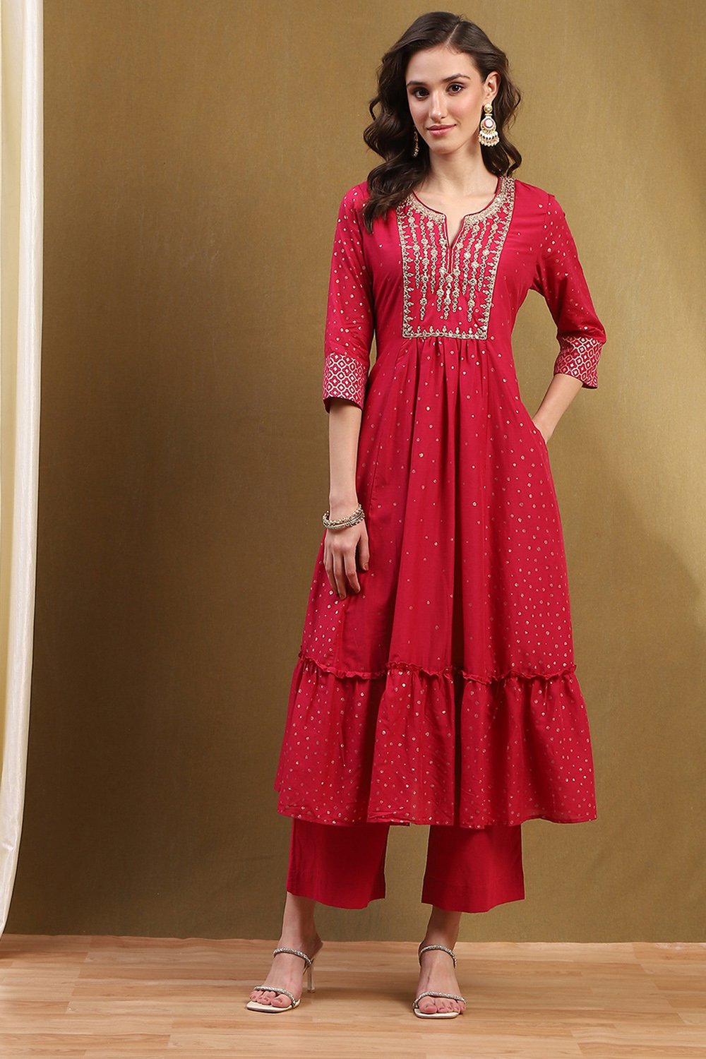 Fuchsia Cotton Printed Festive Gathered Suit Set image number 6