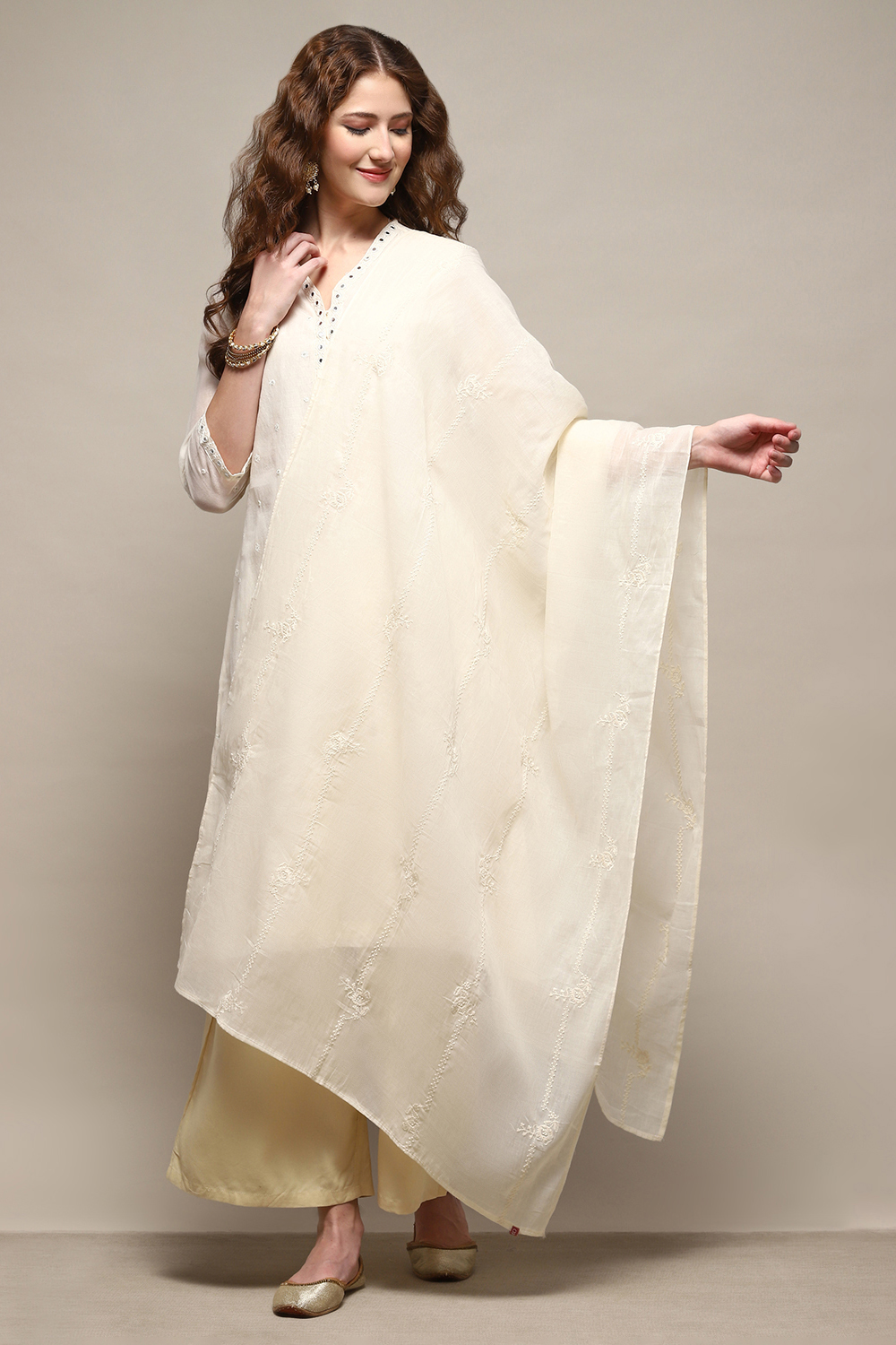 White Cotton Embroidered Lightweight Dupatta image number 2