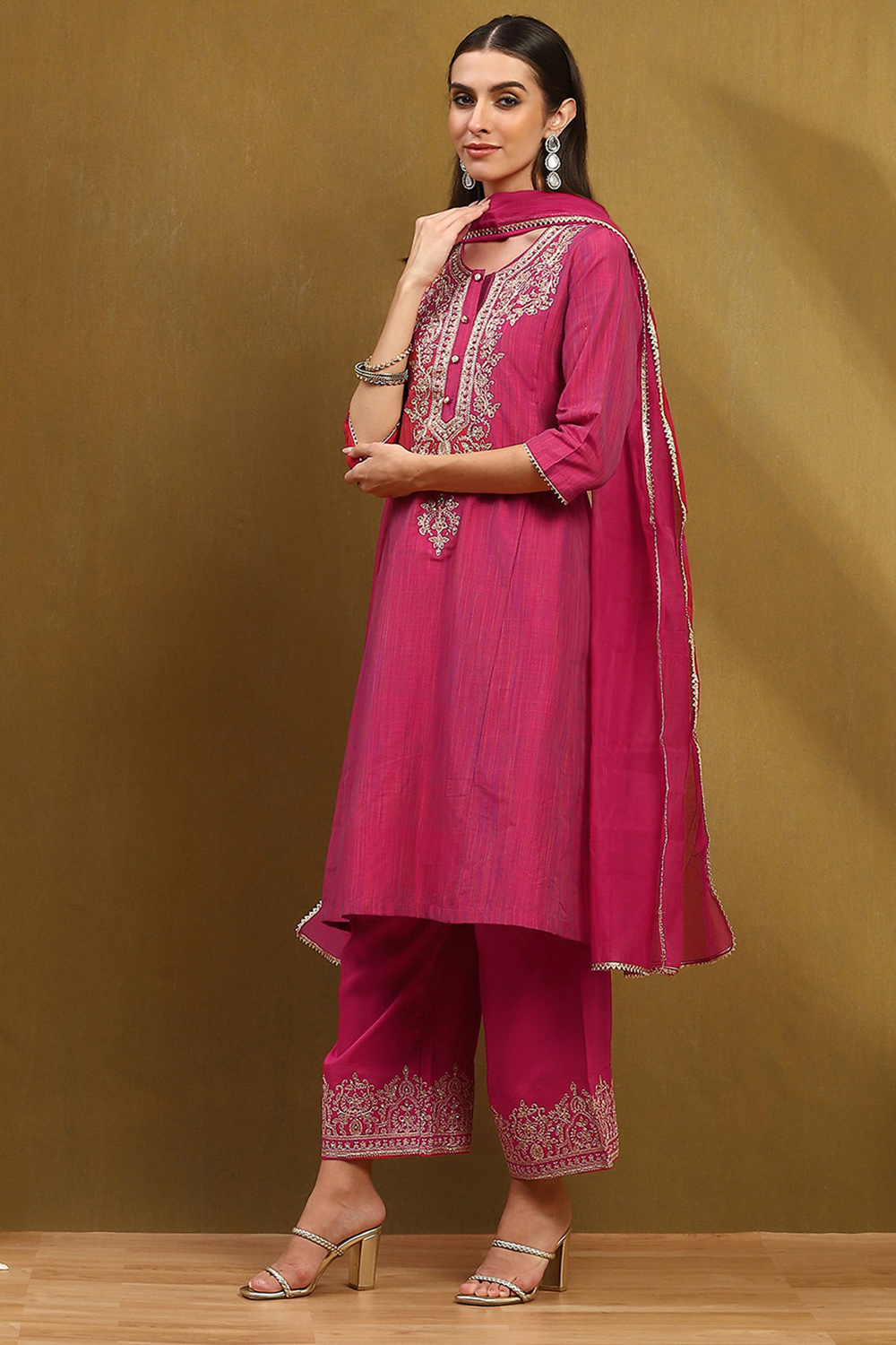 Fuchsia Embroidered Kalidar Suit Set image number 3