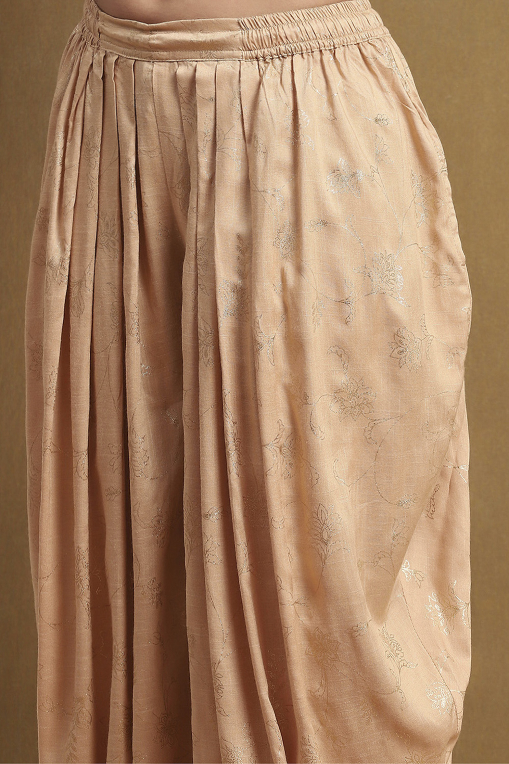 Peach-Toned and Beige Embroidered Peplum Kurta Set image number 2