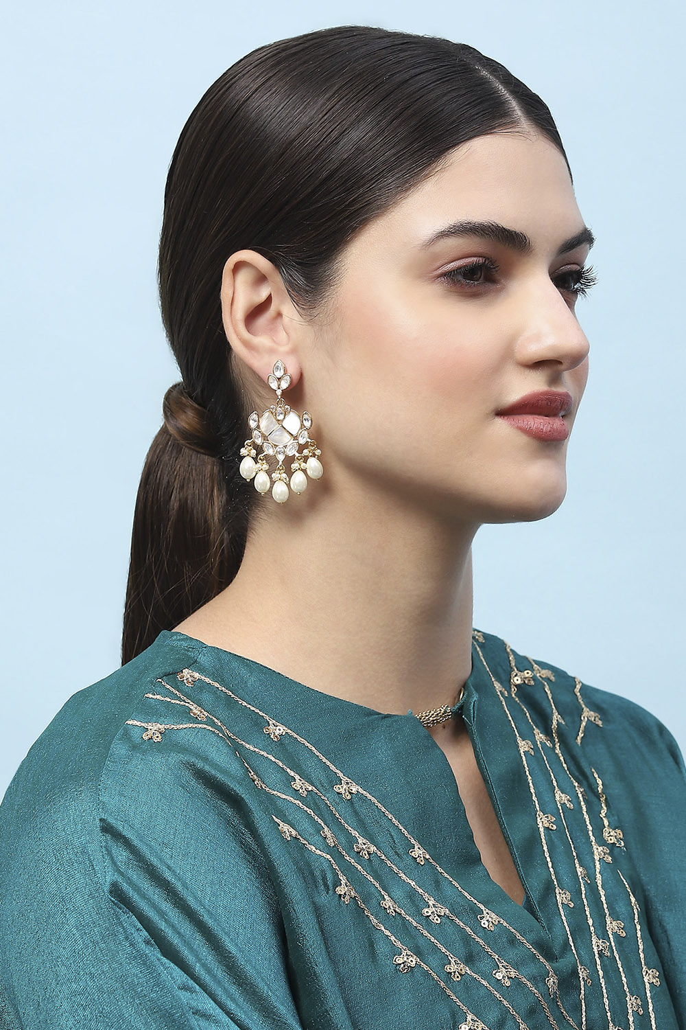 Pearl Kundan Festive Drop & Danglers image number 1