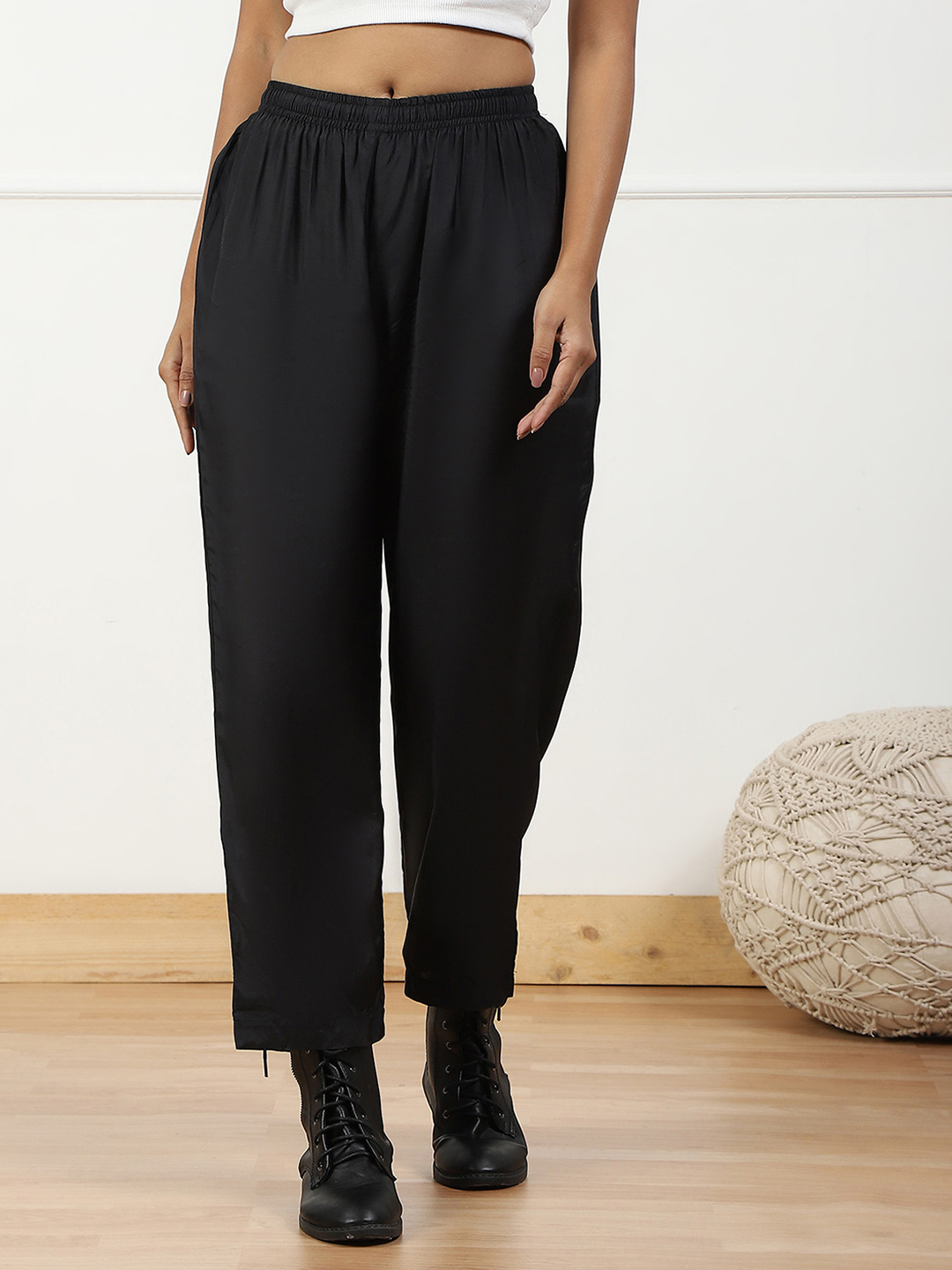 Black Modal Palazzo Pants image number 4