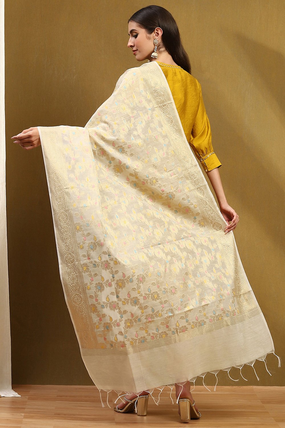 Cream-Colored Floral Yarn-Dyed Festive Dupatta image number 3