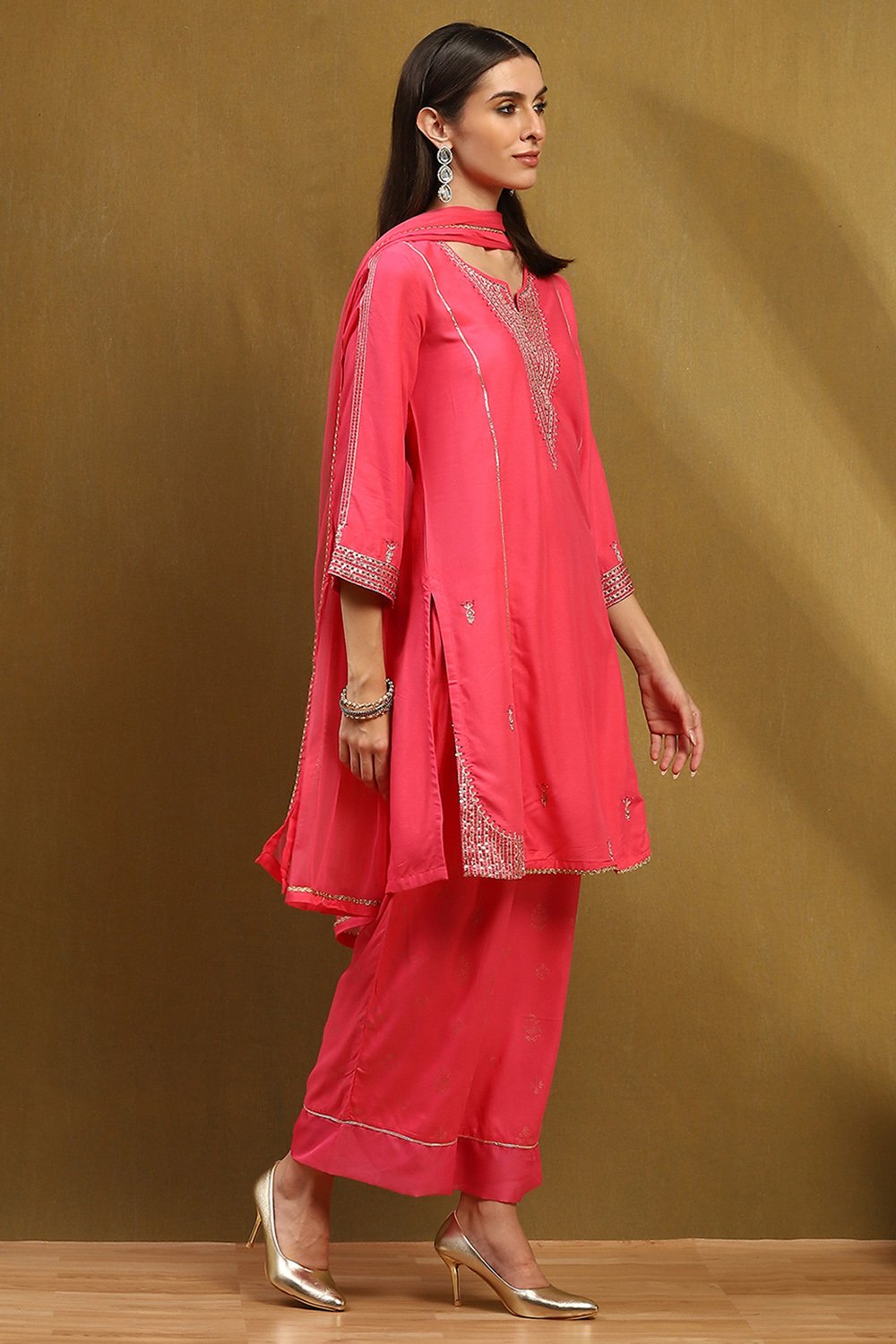 Pink Rayon Straight Suit Set image number 5