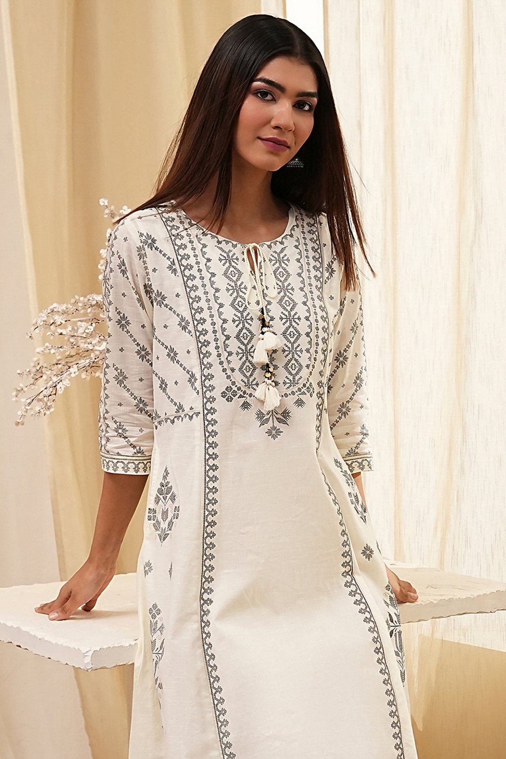 Off-White Pure Cotton Printed A-line Kurta Set image number 1