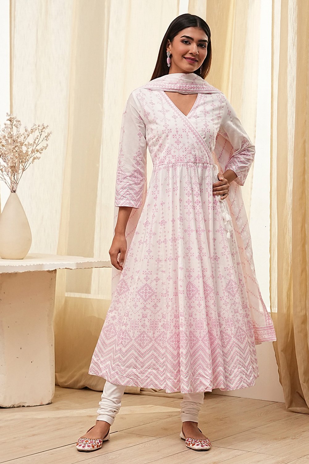 Off-White and Pink Cotton Anarkali Suit Set image number 6