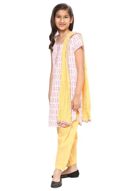 Off White Cotton Straight Kurta Salwar Suit Set image number 2