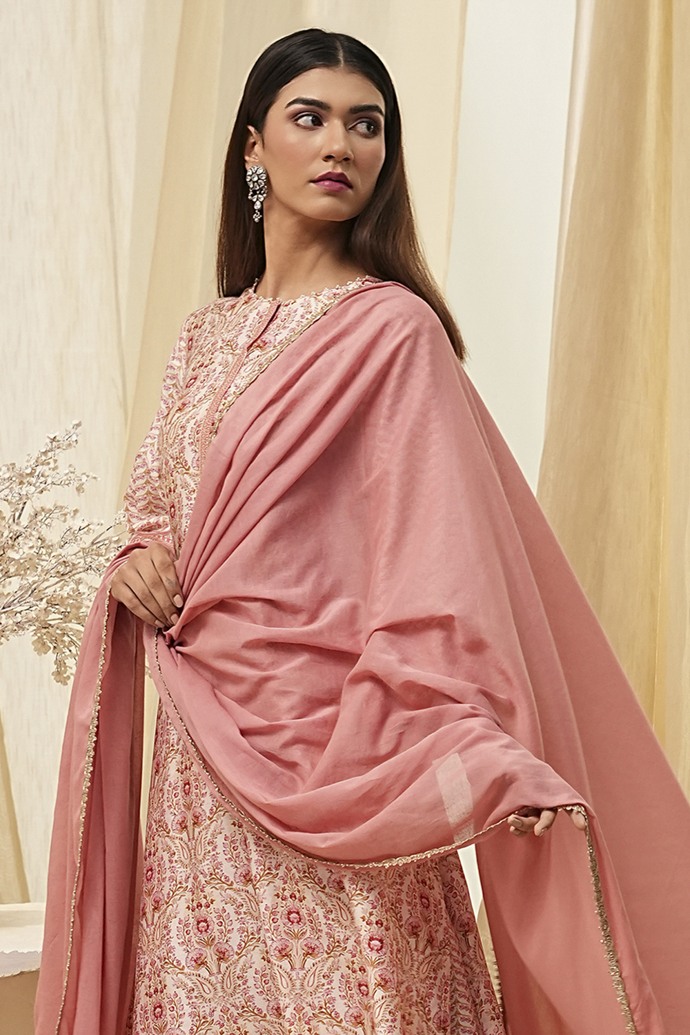 Gold  Dupatta image number 0