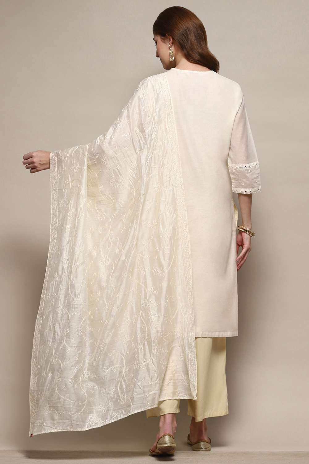 Off-white Threadwork Dupatta image number 3