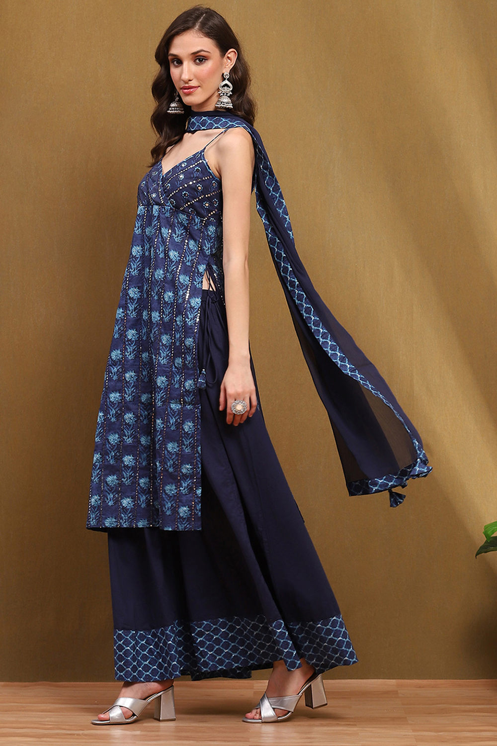 Indigo Cotton Floral Mirror Work Straight Suit Set image number 3