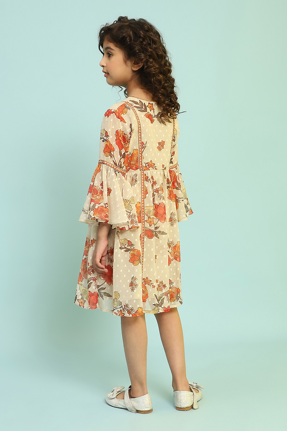 Beige Floral Printed Gathered Flared Dress image number 3