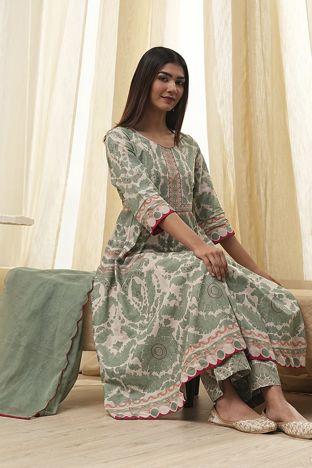 Green Cotton Printed Anarkali Suit Set image number 0