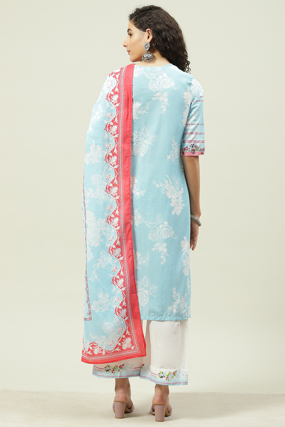 Pink Cotton Straight Kurta Palazzo Suit Set image number 4