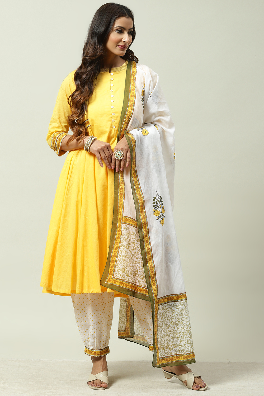 Yellow Cotton Flared Kalidar Kurta Slim Pant Suit Set image number 4