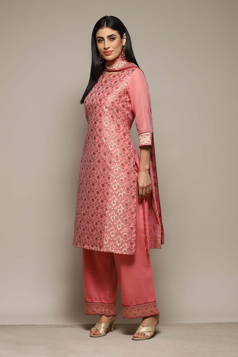 Blush Pink Cotton Yarn-Dyed Floral Straight Suit Set image number 5