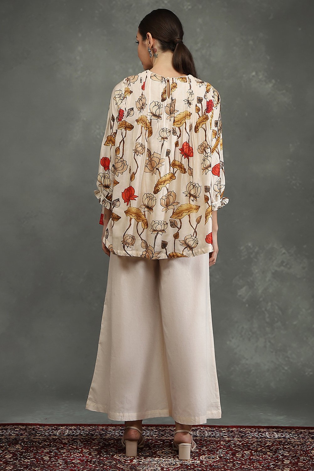 Rohit Bal Cream-Colored Silk Chanderi Floral Printed Gathered Co-ord Set image number 4