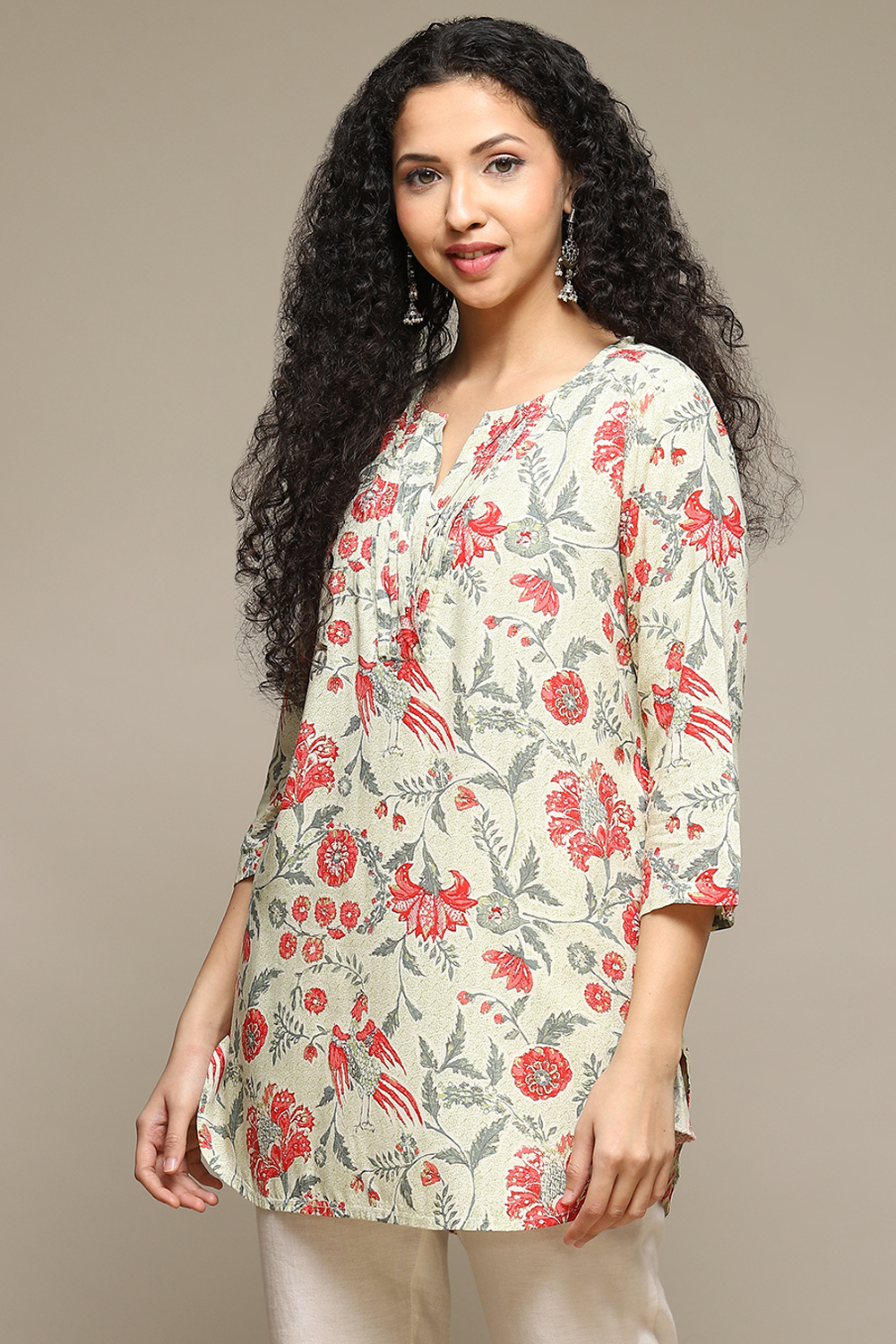 Ecru Rayon Printed Kurti image number 2