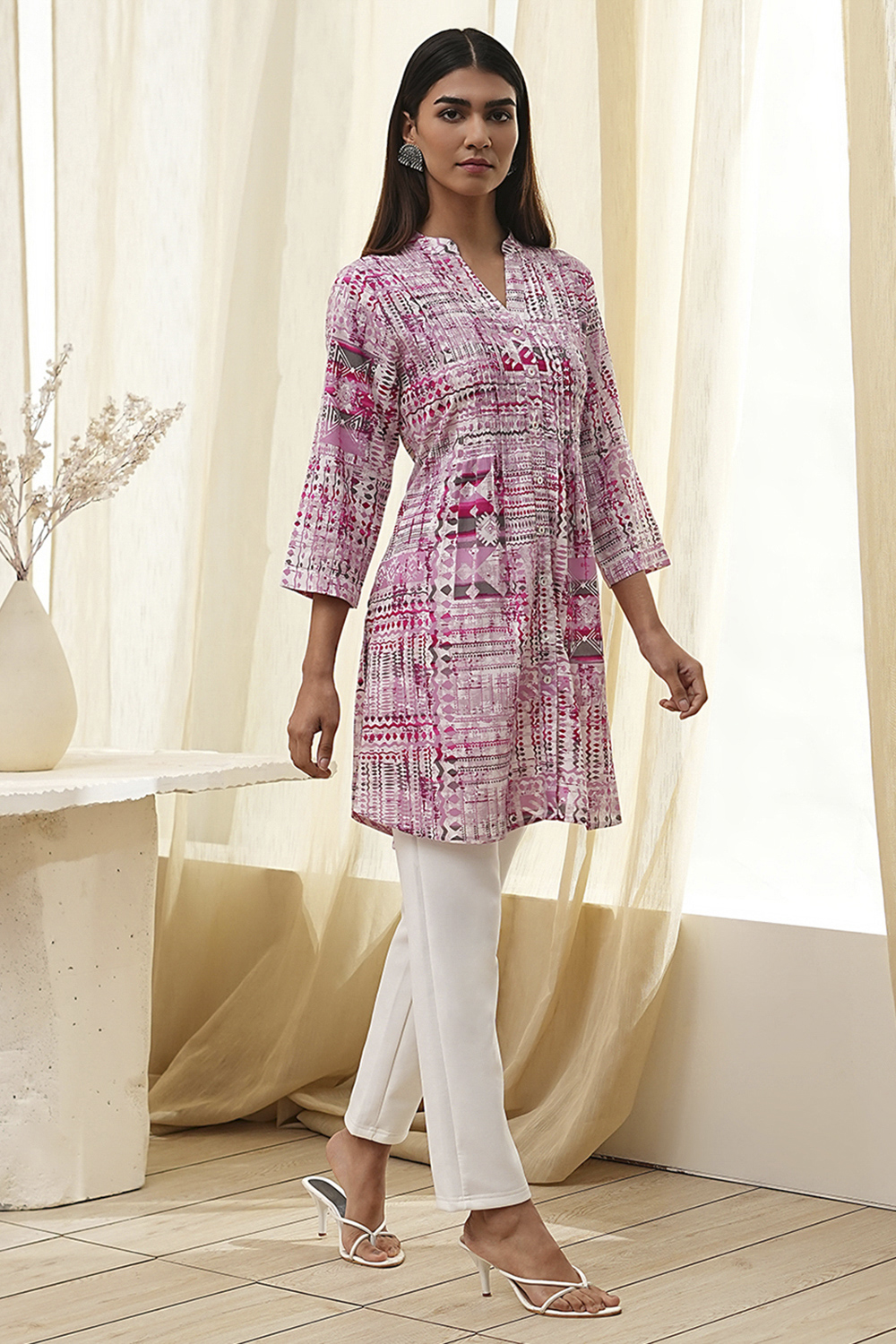 Pink Viscose Rayon Printed Short Kurta image number 4