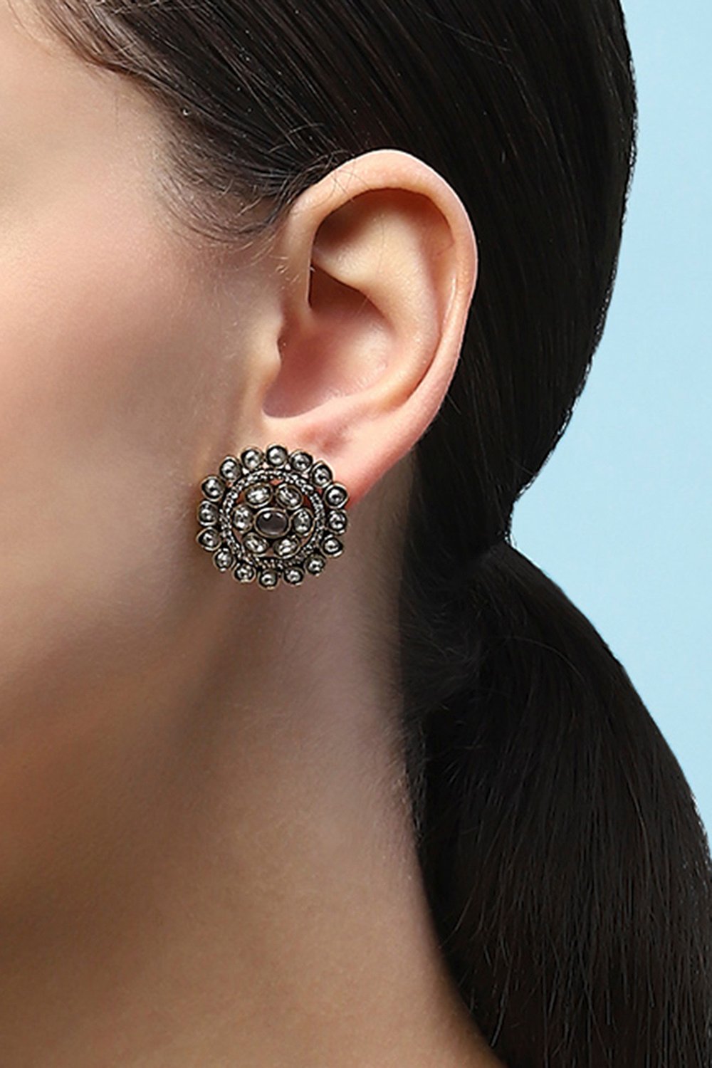 Lilac Gold-Plated Kundan Studded Festive Studs image number 3