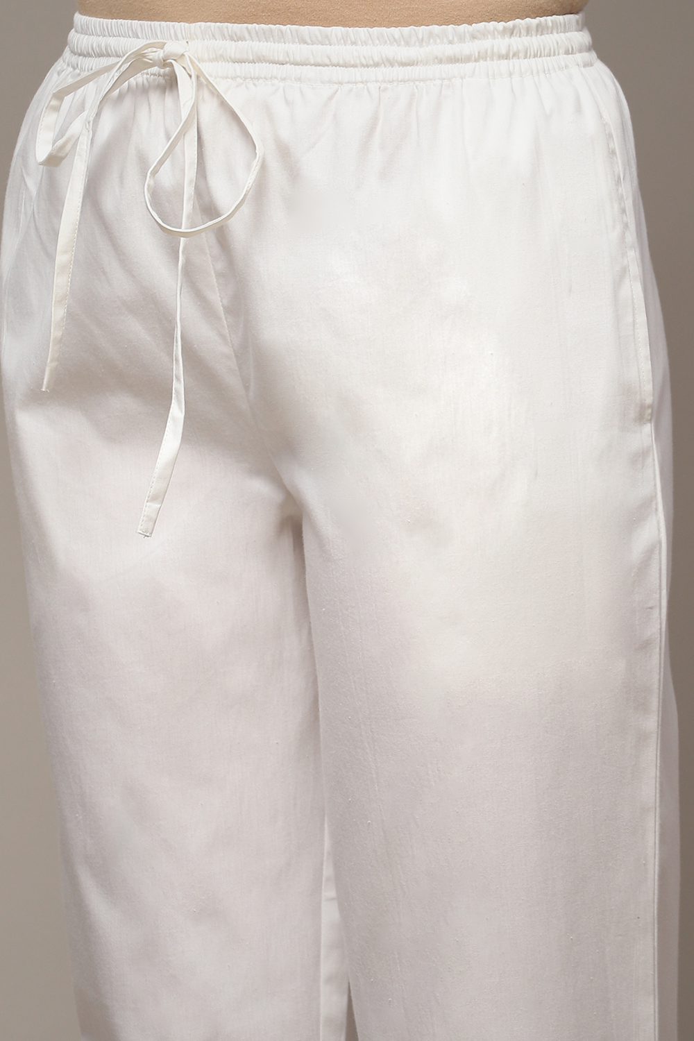 Off White Cotton Solid Pants image number 5