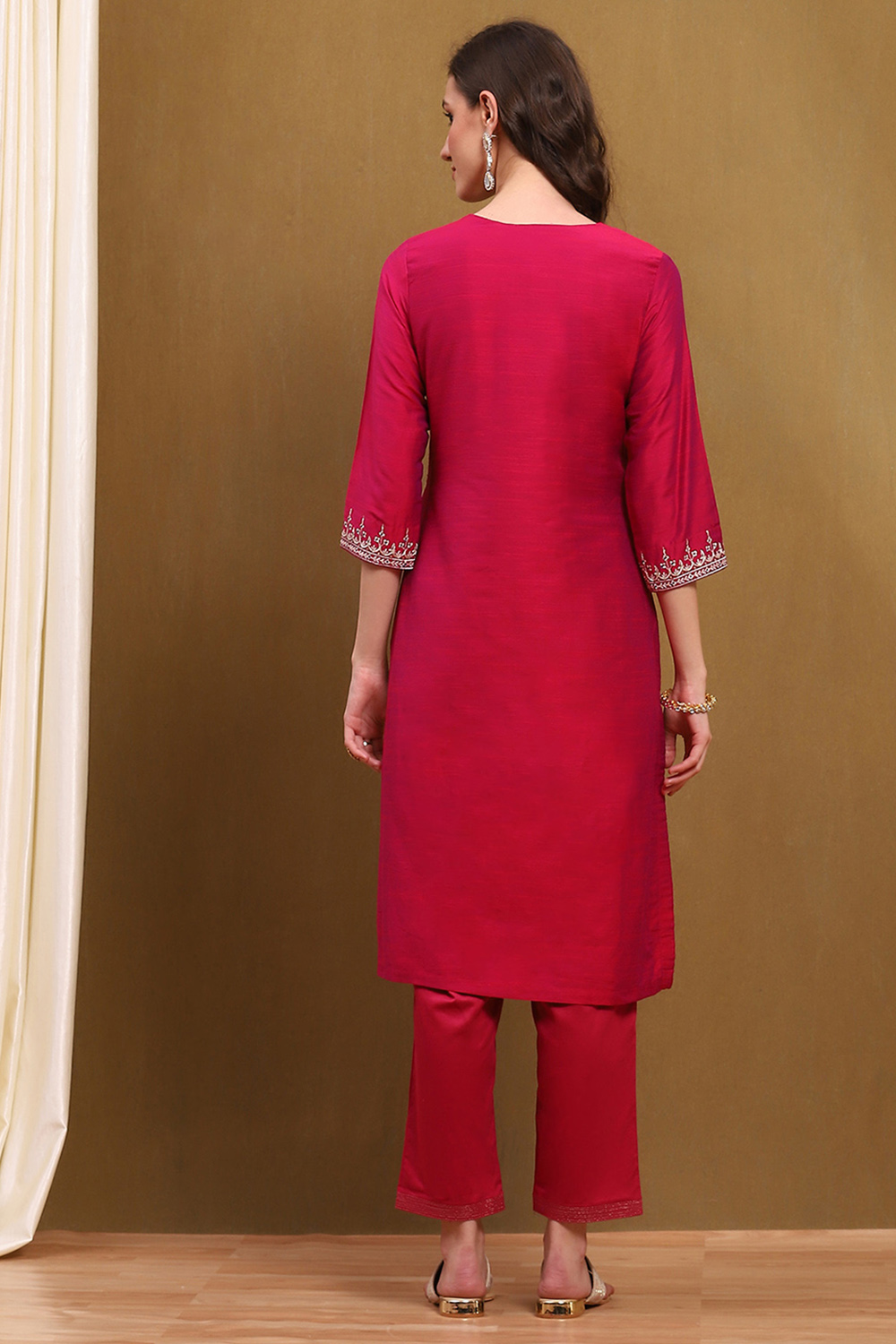 Magenta Polyester Blend Straight Suit Set image number 4