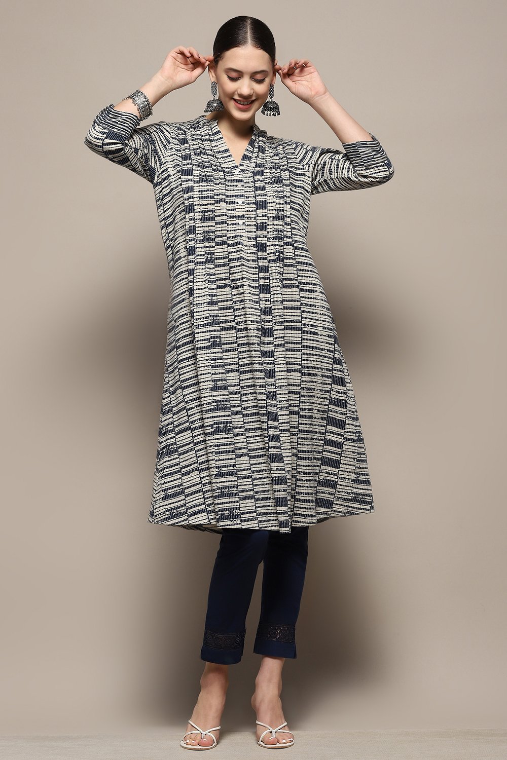 Midnight Blue Cotton Geometric Printed A-line Kurta image number 0