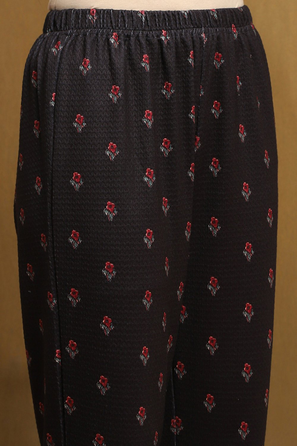 Black Polyester Blend Straight Kurta Pants Set image number 2