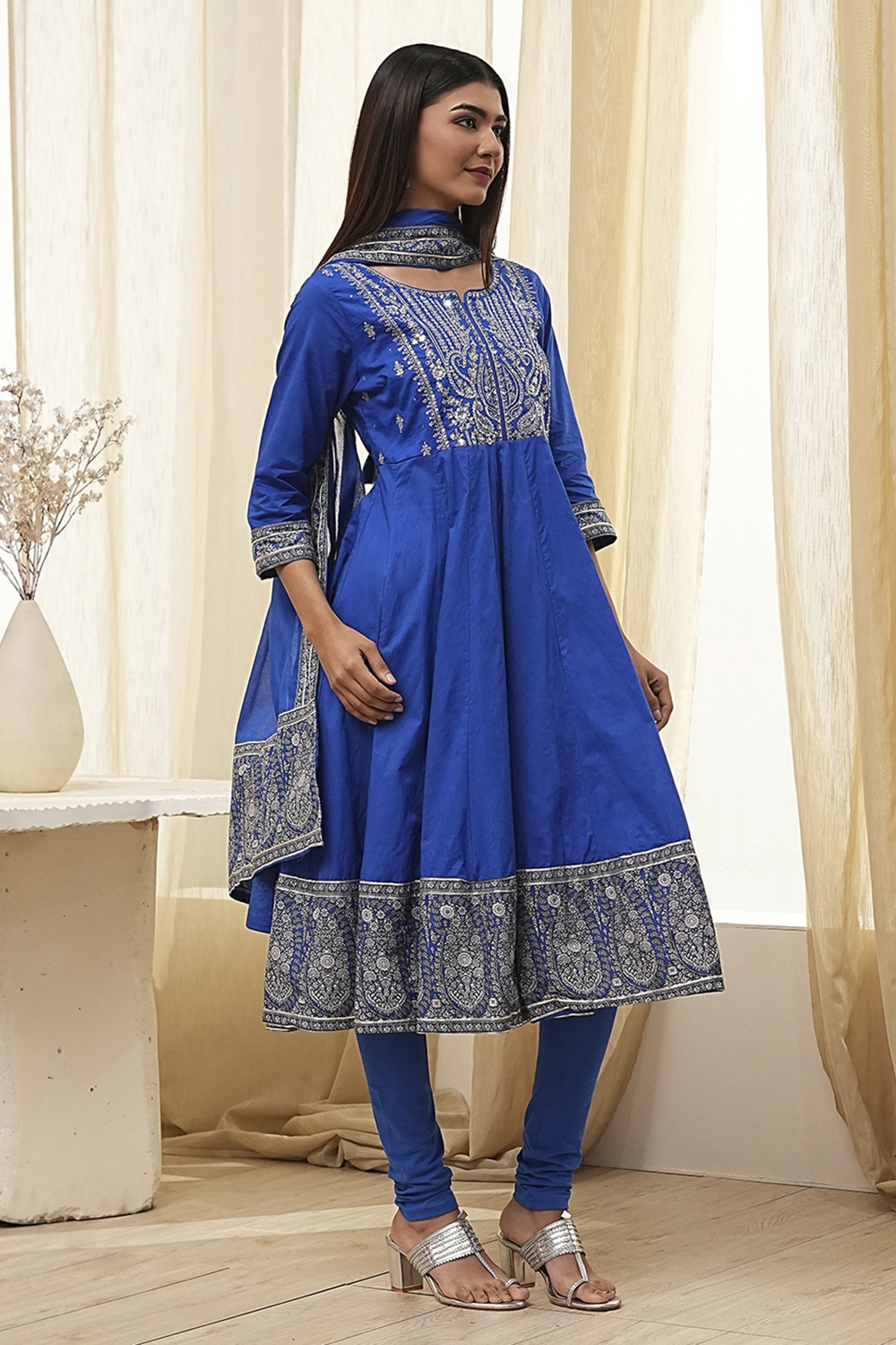 Blue Cotton Embroidered Anarkali Suit Set image number 5