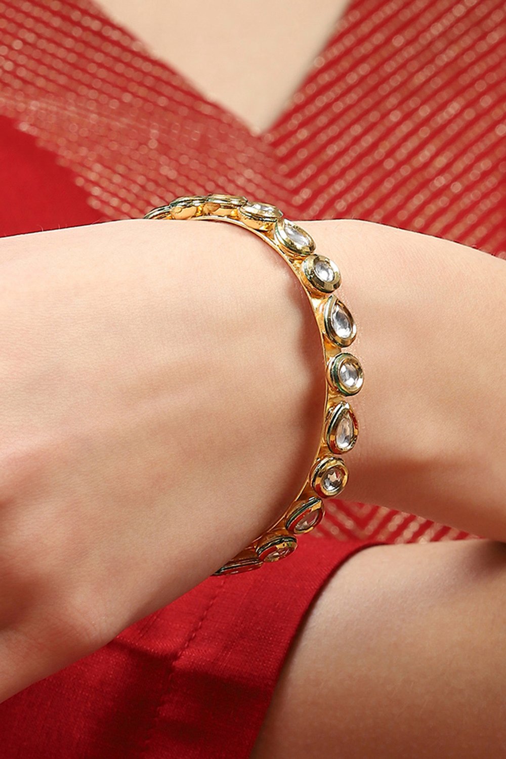 Gold Kundan Kade Festive Bangle image number 2