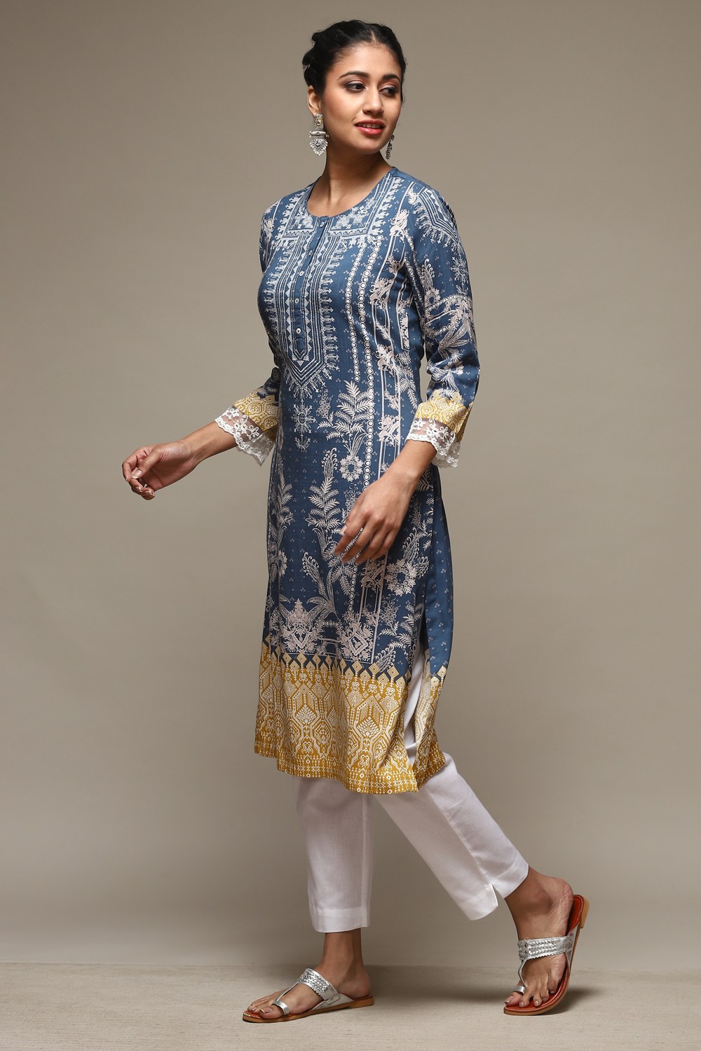 Olive LIVA Straight Printed Kurta image number 2