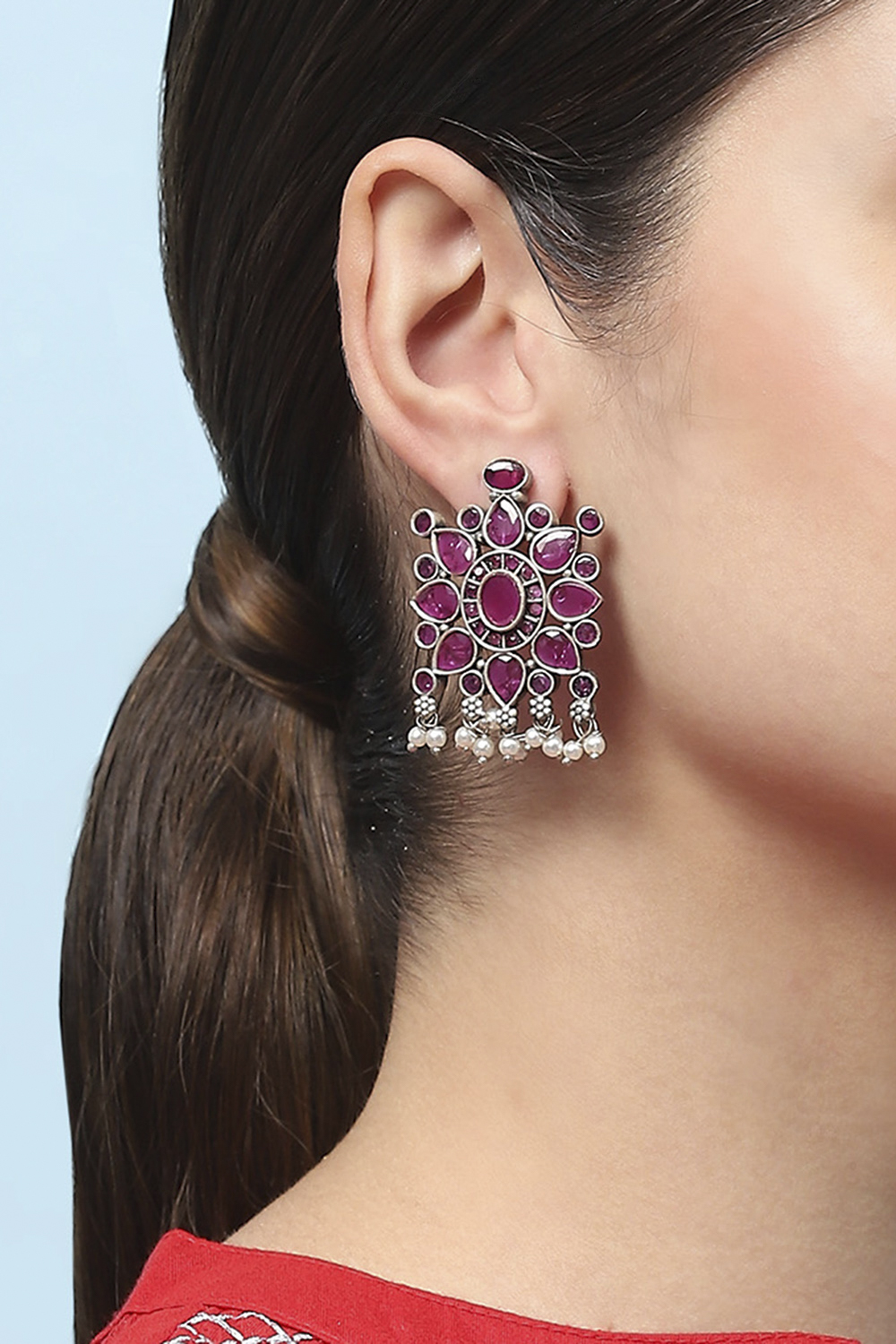 Pink Oxidised Casual Studs image number 3