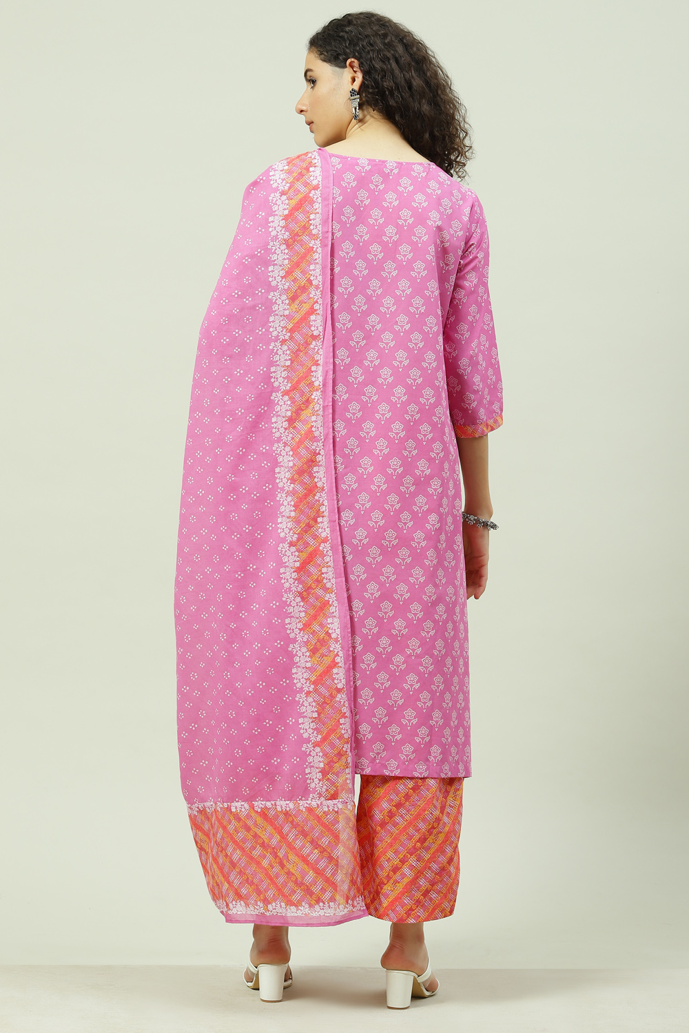 Pink Straight Kurta Palazzo Suit Set image number 3