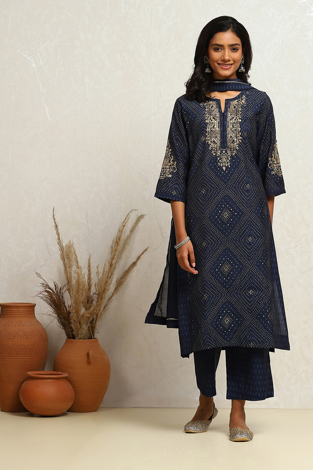 Indigo Modal Chanderi Bandhani Printed Straight Suit Set image number 6