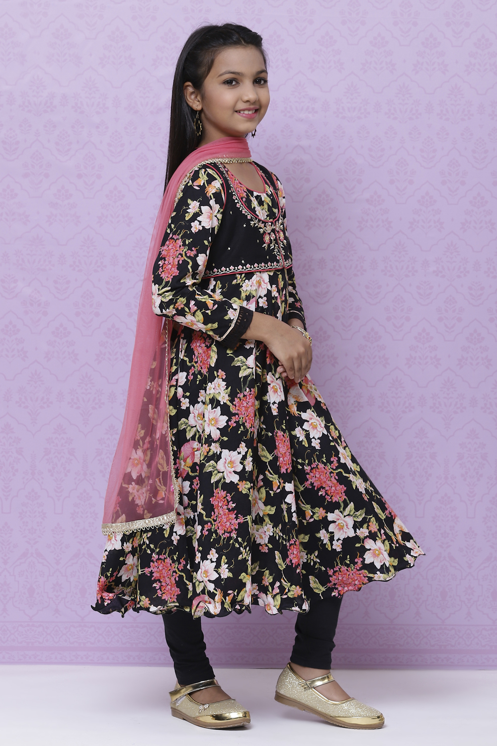 Black Cotton Girls Anarkali Kurta Churidar Suit Set image number 6