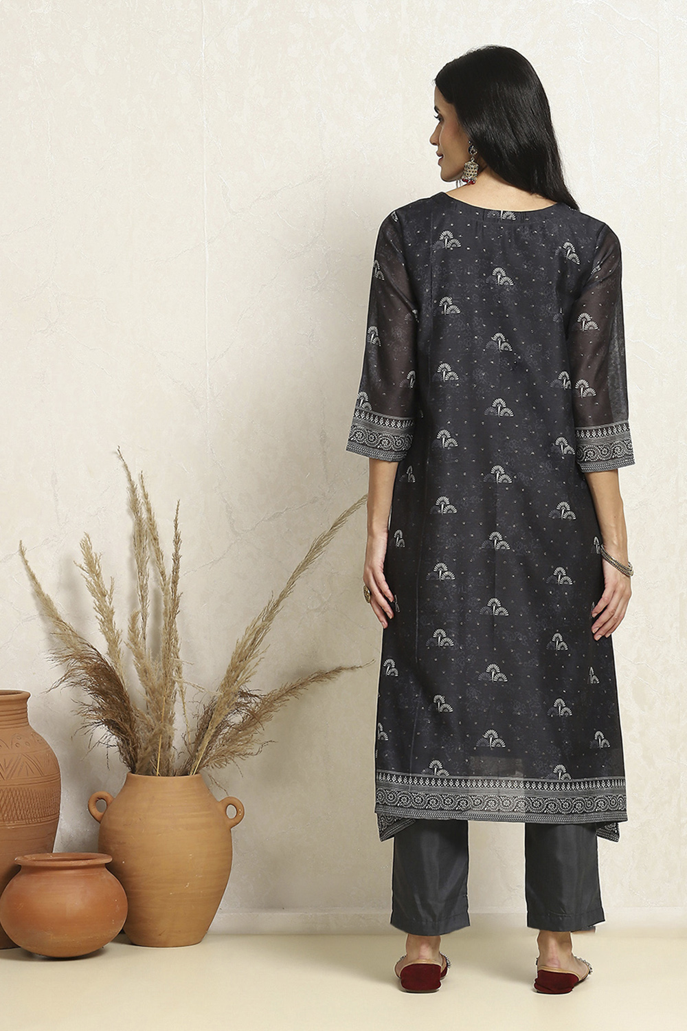 Blue Chanderi Geometric Printed Unstitched Suit Set image number 5