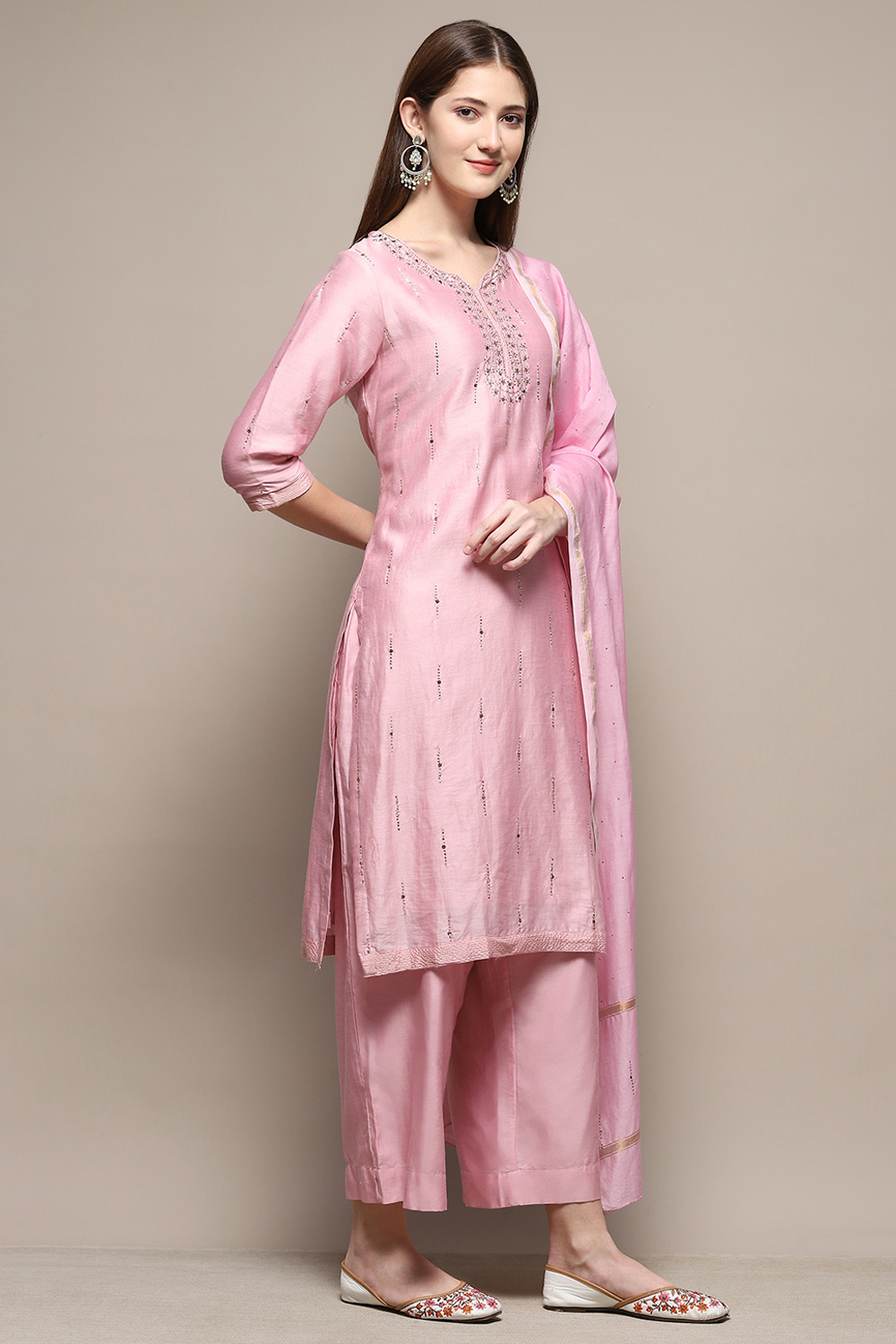 Light Pink Straight Kurta Palazzo Suit Set image number 6