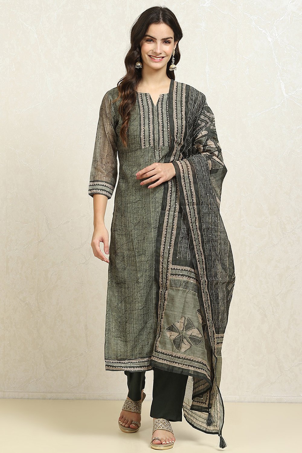 Grey Chanderi Blend Hand Embroidered Unstitched Suit Set image number 7