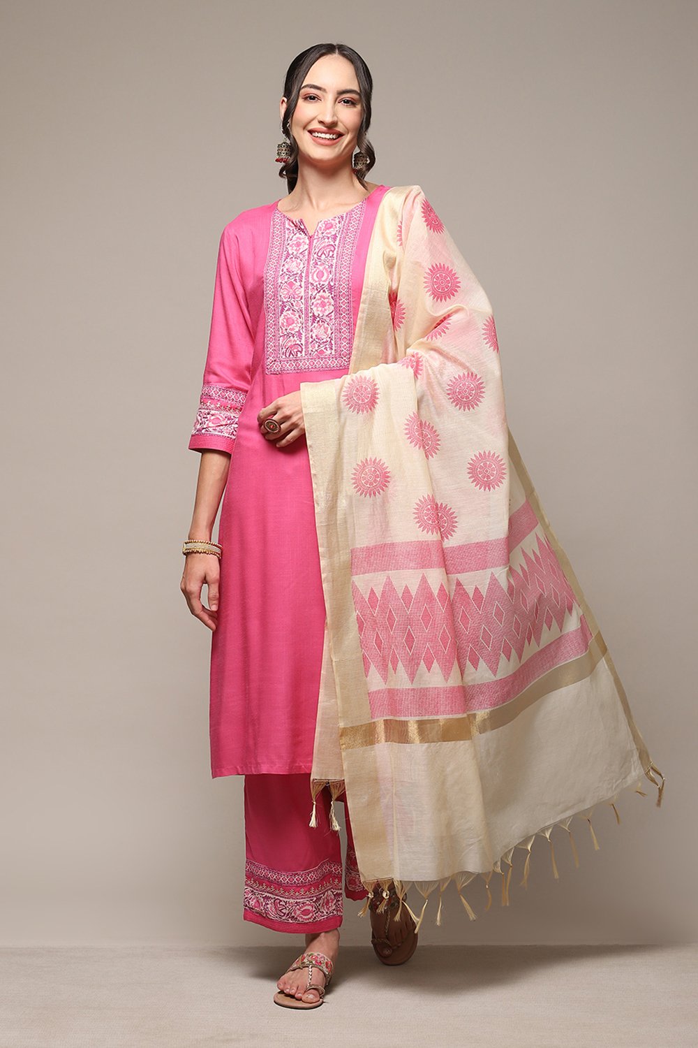 Pink LIVA Straight Kurta Narrow Palazzo Suit Set image number 7