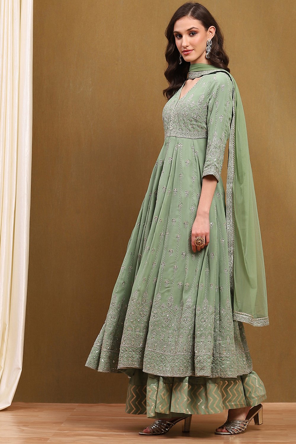 Green Viscose Georgette Anarkali Suit Set image number 3